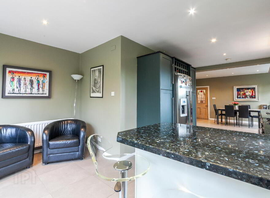 32 Old Cavehill Road, Belfast, BT15 5GT
