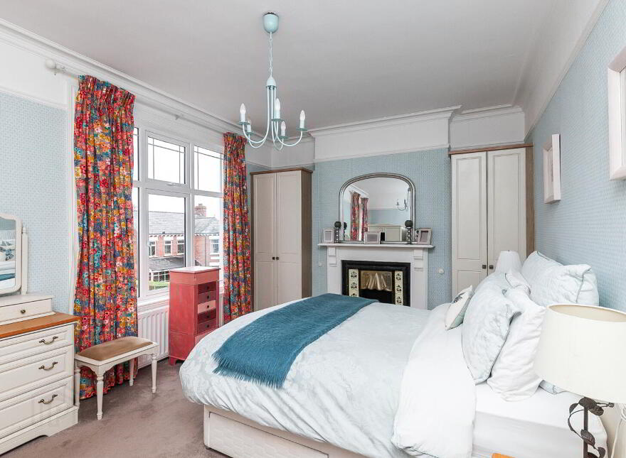32 Old Cavehill Road, Belfast, BT15 5GT