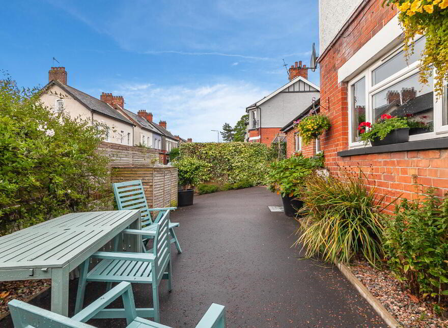 32 Old Cavehill Road, Belfast, BT15 5GT