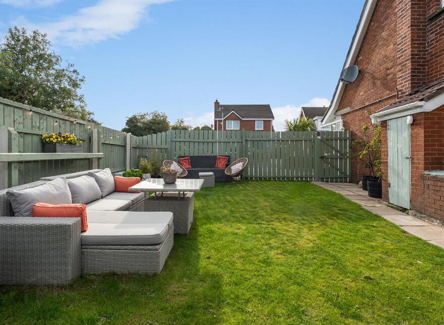 2 Orchardville Gardens, Bangor, BT19 1LS