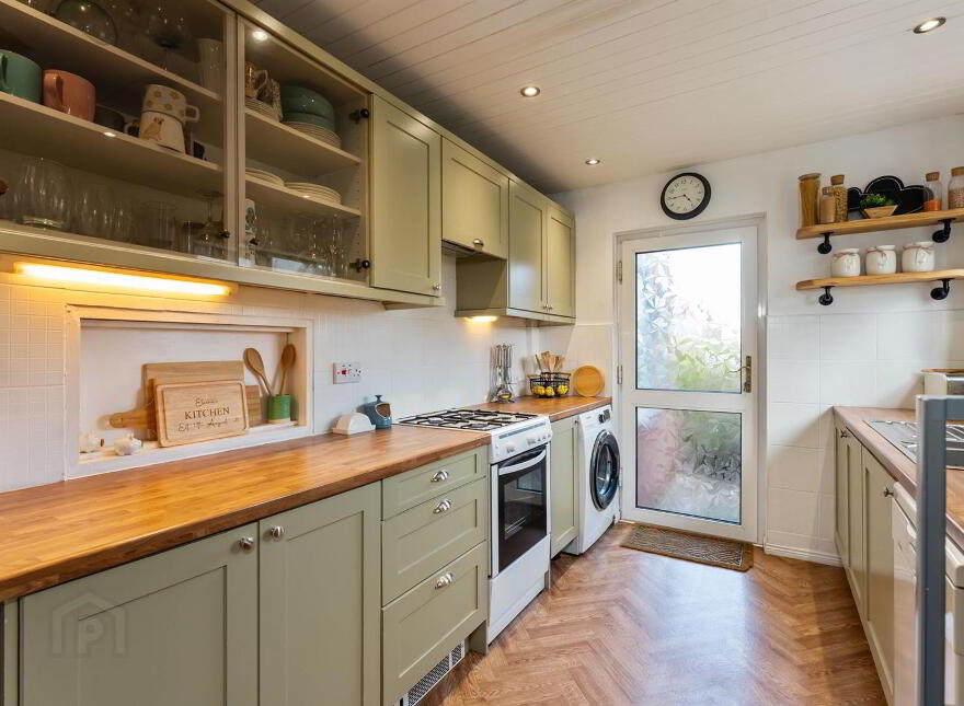 2 Orchardville Gardens, Bangor, BT19 1LS