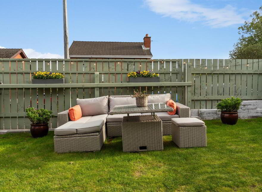 2 Orchardville Gardens, Bangor, BT19 1LS