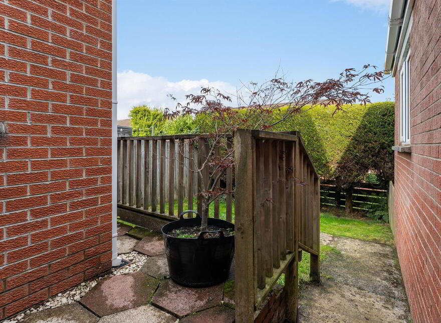 2 Orchardville Gardens, Bangor, BT19 1LS