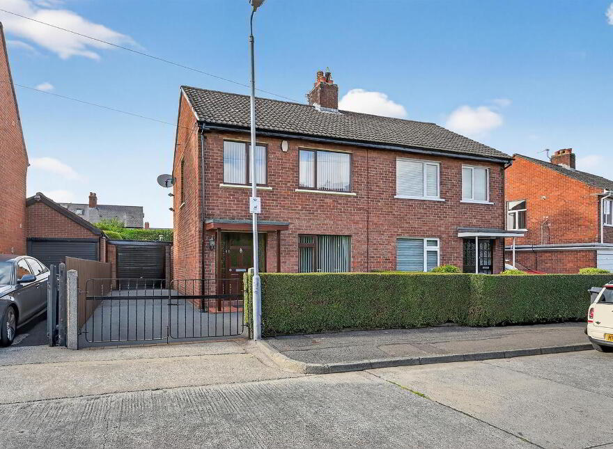 7 Porter Park, Belfast, BT10 0BU