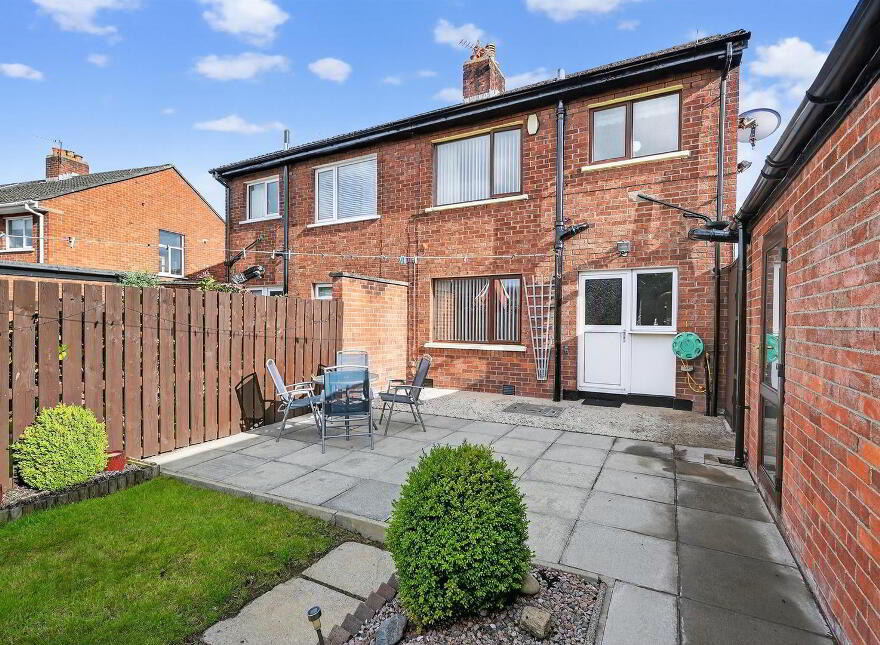 7 Porter Park, Belfast, BT10 0BU