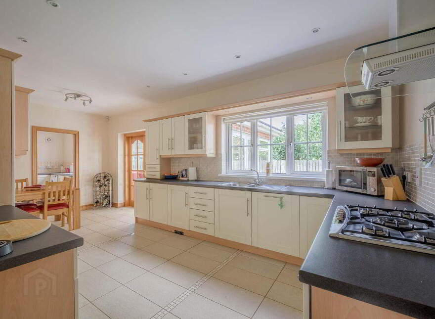 9 Ballycrochan Avenue, Bangor, BT19 7LA