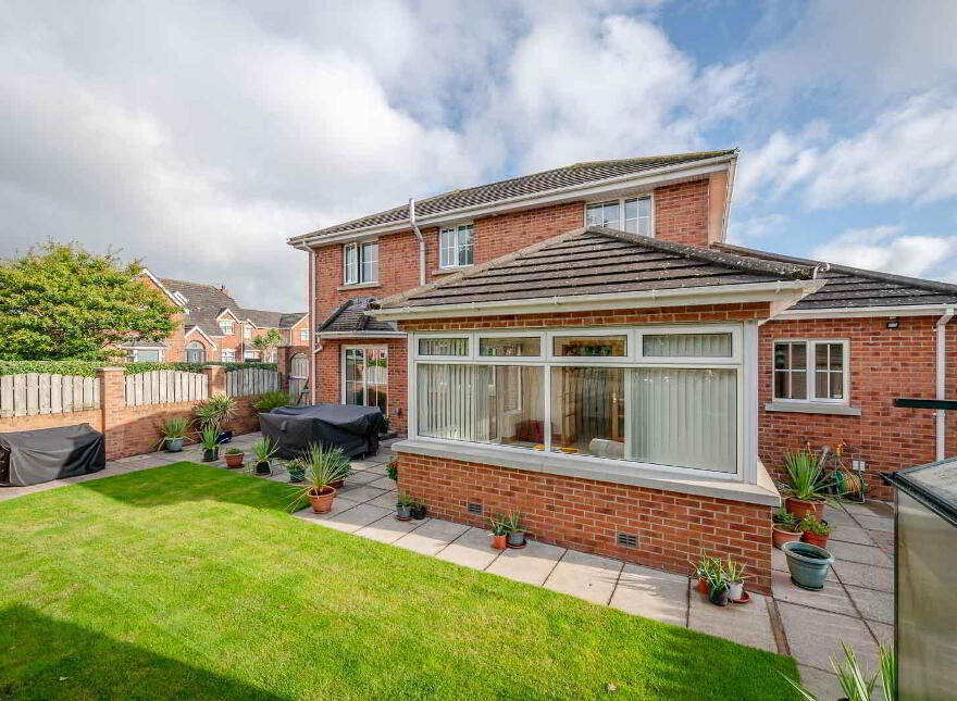 9 Ballycrochan Avenue, Bangor, BT19 7LA