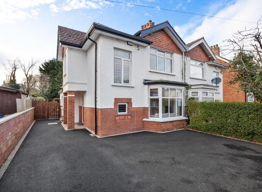 15 Sicily Park, Belfast, BT10 0AJ photo