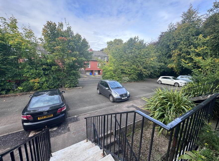 3c Windsor Court, Belfast, BT9 6JE