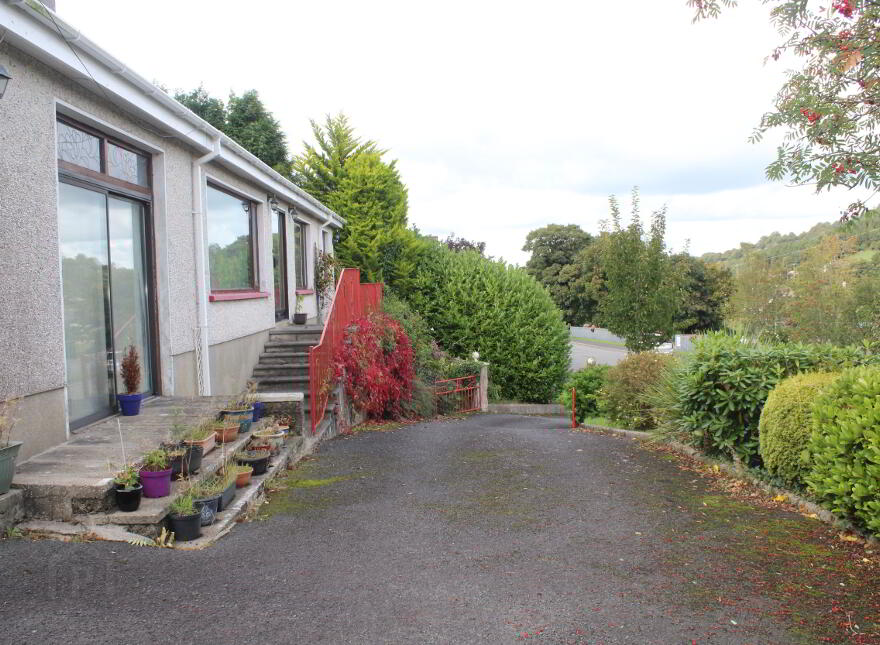 75 Carrogs Road, Burren, Warrenpoint, Newry, BT34 3PY