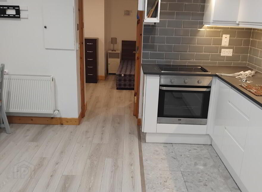 Tawnagh, Riverstown, F52WD30