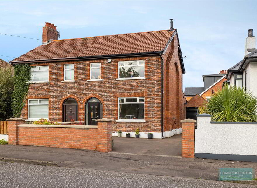 88 Locksley Park, Finaghy, Belfast, BT10 0AS