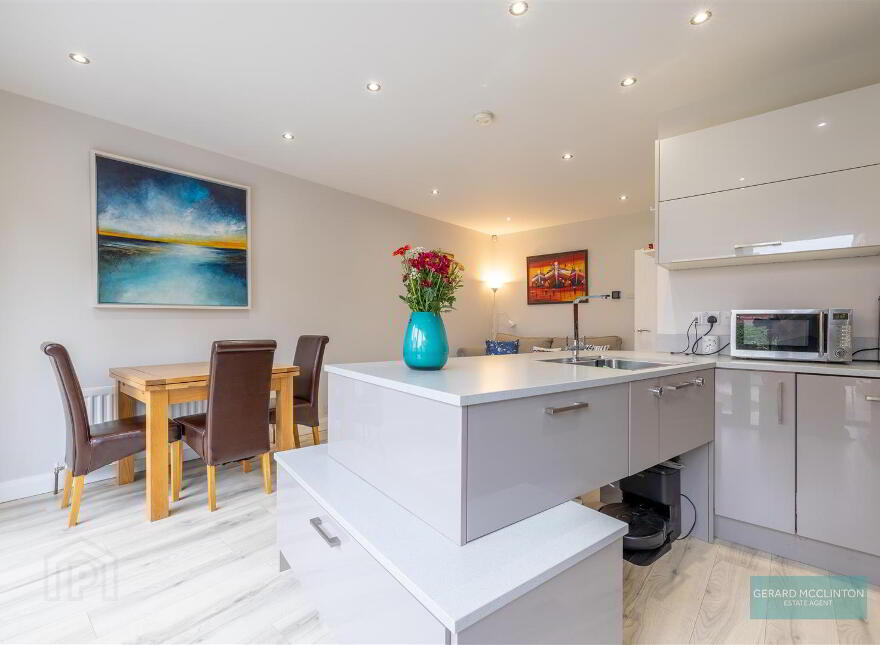 88 Locksley Park, Finaghy, Belfast, BT10 0AS