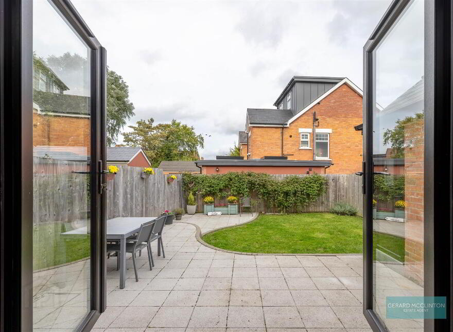 88 Locksley Park, Finaghy, Belfast, BT10 0AS