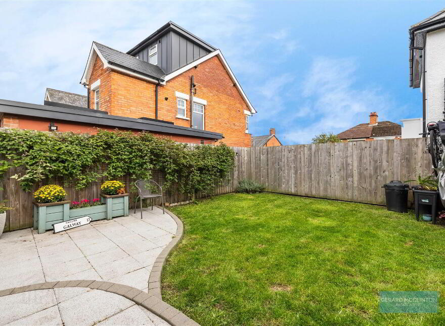 88 Locksley Park, Finaghy, Belfast, BT10 0AS