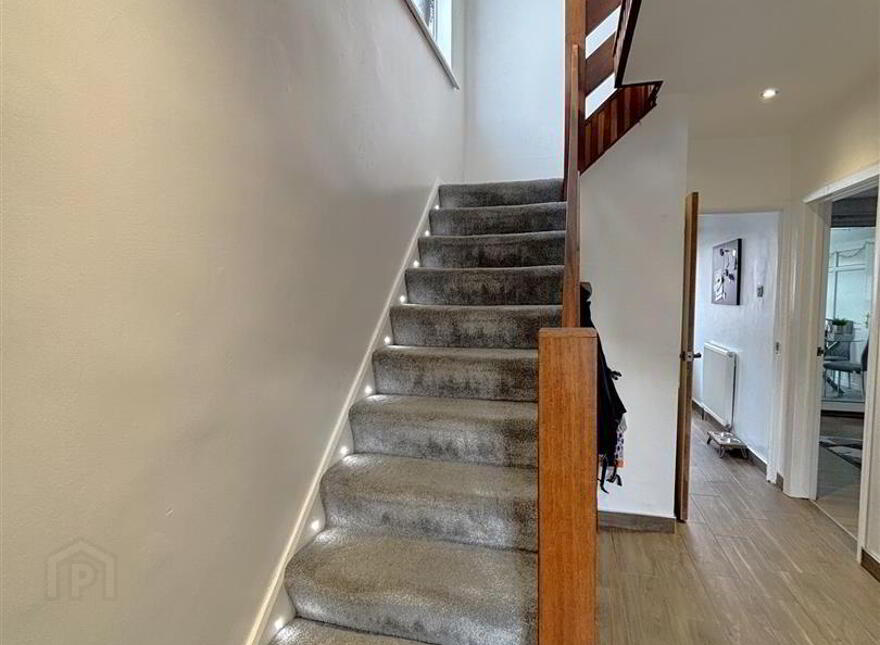10 Lyndhurst Way, Belfast, BT13 3PD