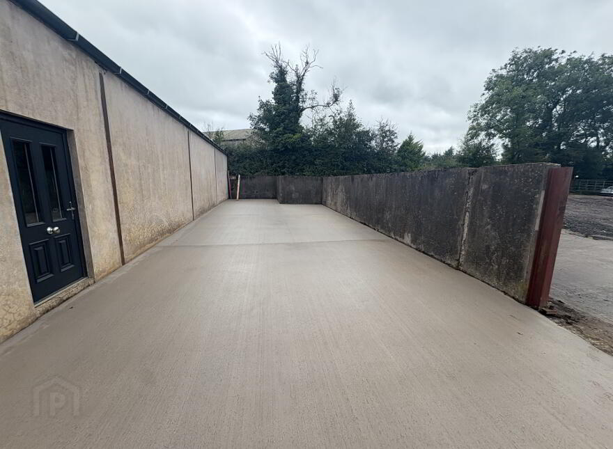 Tullyallen Road, Killymaddy, Dungannon, BT70 3AF