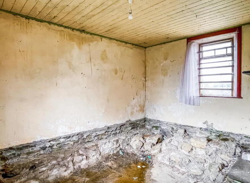 Highlake, Ballymacurley, F42NC56