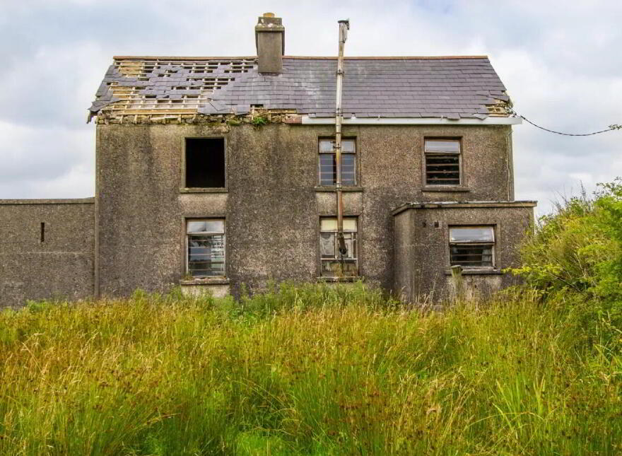 Highlake, Ballymacurley, F42NC56