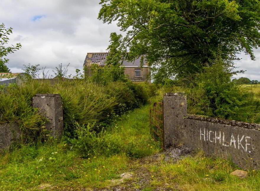 Highlake, Ballymacurley, F42NC56