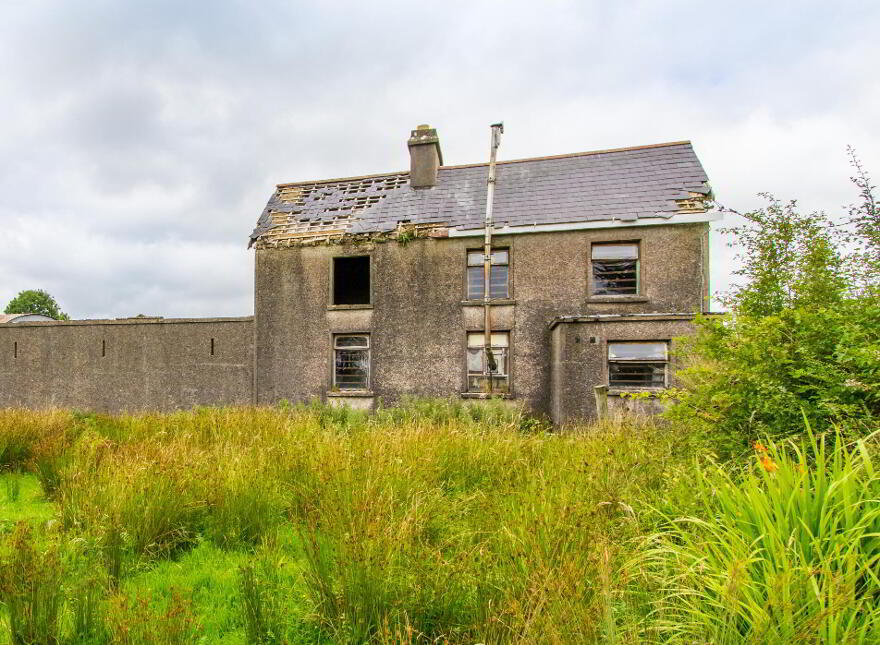Highlake, Ballymacurley, F42NC56