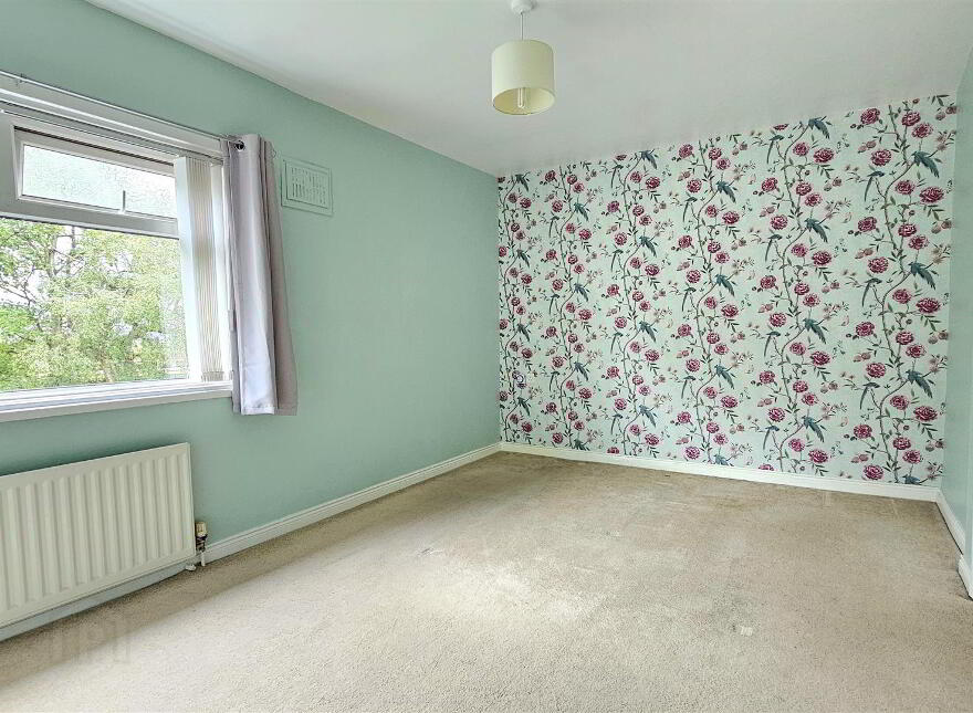 2 Sandes Court, Carrickfergus, BT38 8LE