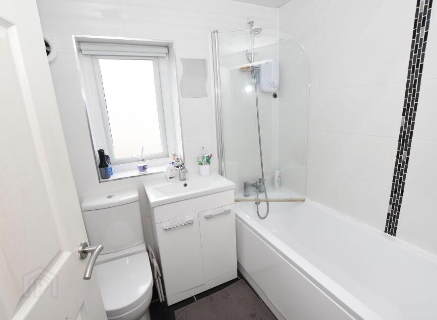 58 Glebe Walk, Lisburn, BT28 1QA