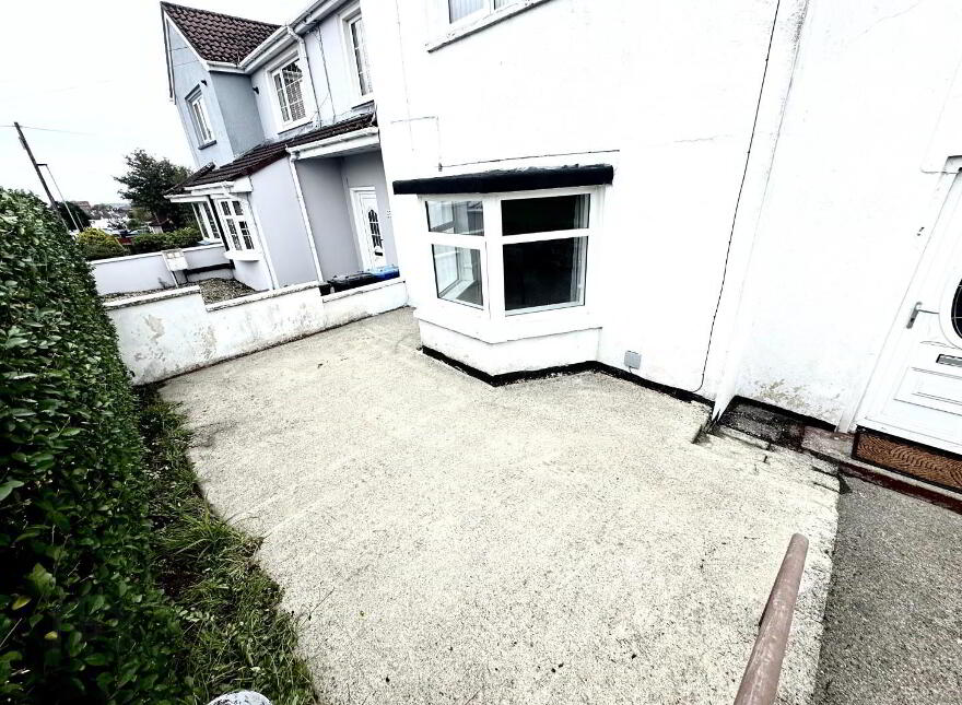 29 Westway, Creggan, Derry, BT48 9NU