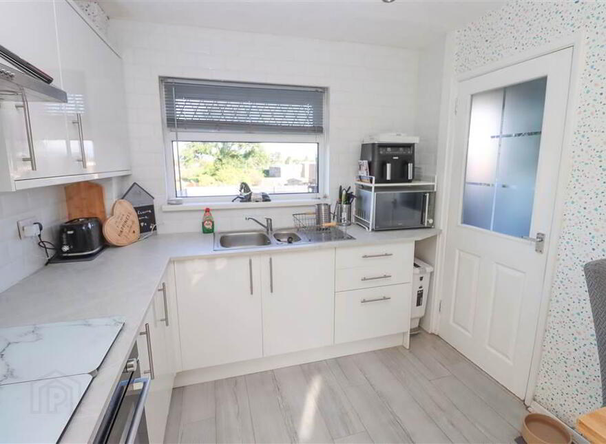 101 Melfort Drive, Dundonald, Belfast, BT5 7FE