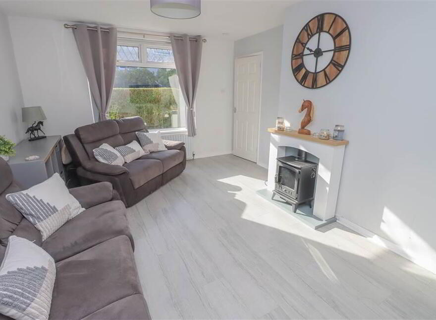 101 Melfort Drive, Dundonald, Belfast, BT5 7FE