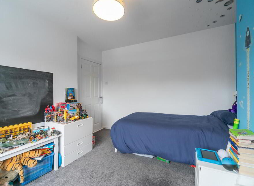 28 Garnerville Park, Belfast, BT4 2NY