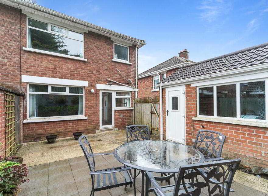 28 Garnerville Park, Belfast, BT4 2NY