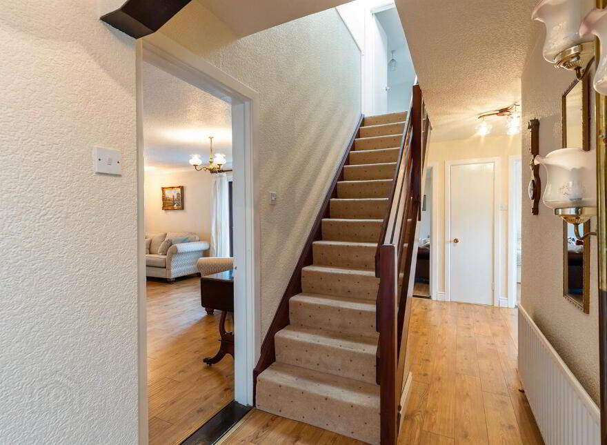 6 The Oaks, Bangor, BT19 7RY