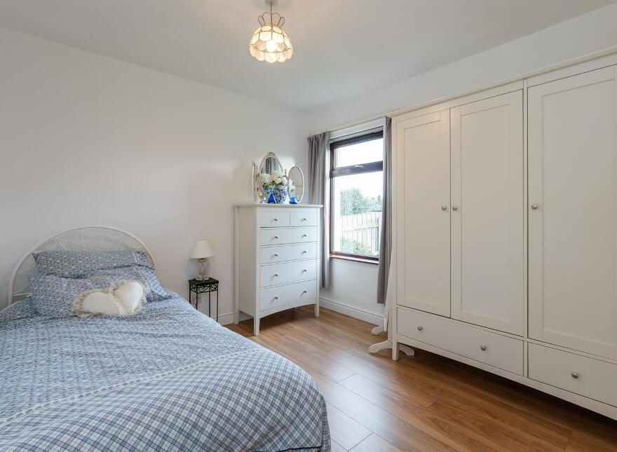 6 The Oaks, Bangor, BT19 7RY