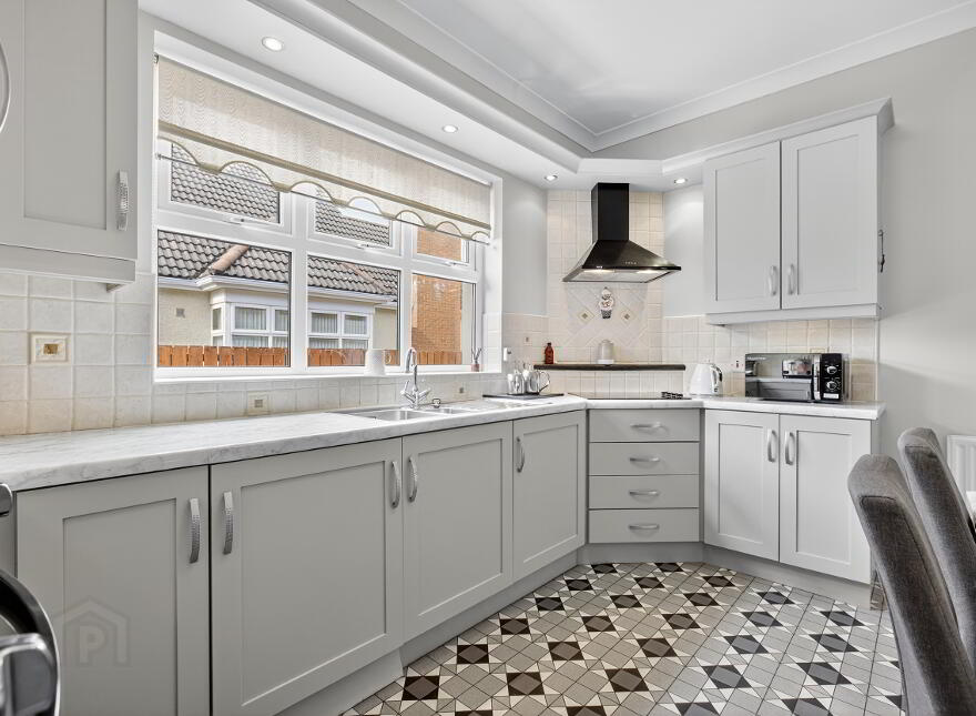 11 Tullymore Dale, Broughshane, Ballymena, BT43 7TD