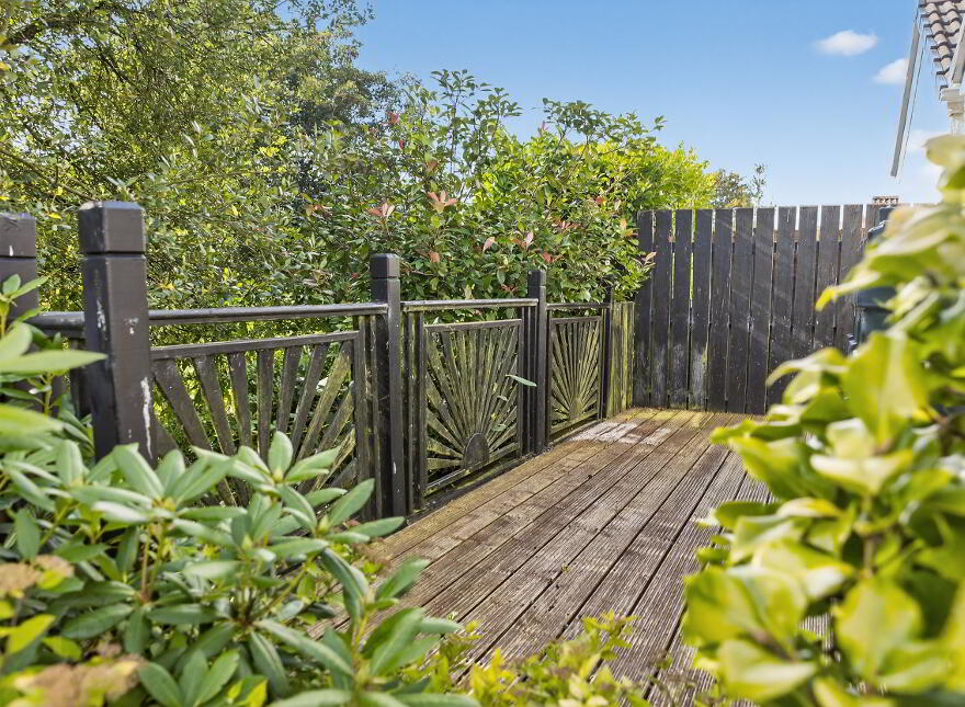 11 Tullymore Dale, Broughshane, Ballymena, BT43 7TD