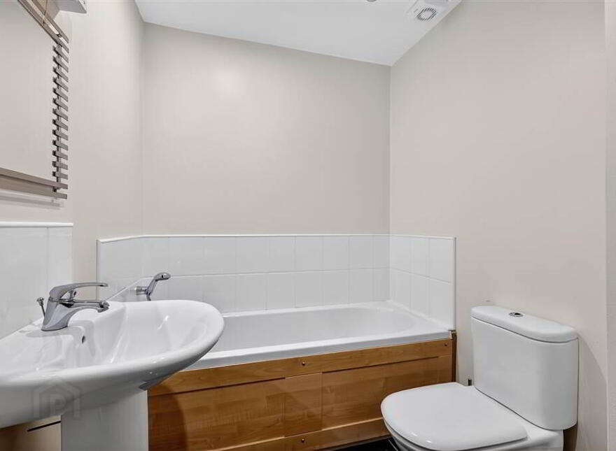 6 Spinnaker Court, Langley Hall, Jordanstown, Newtownabbey, BT37 0FL