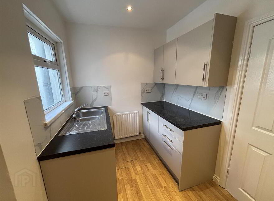 40 Mayflower Street, Belfast, BT5 4SL