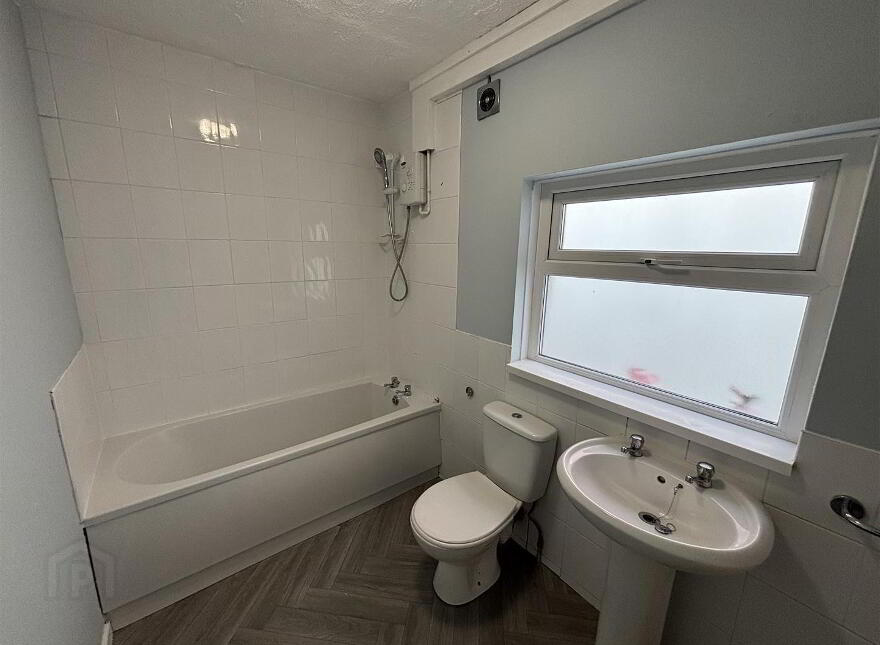 40 Mayflower Street, Belfast, BT5 4SL