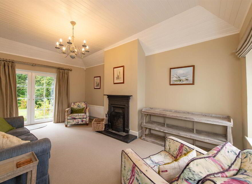 Drumnahall Cottage, 9 Spa Road, Ballynahinch, BT24 8LU