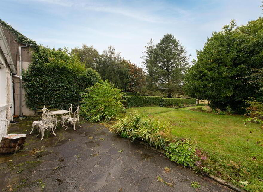 Drumnahall Cottage, 9 Spa Road, Ballynahinch, BT24 8LU