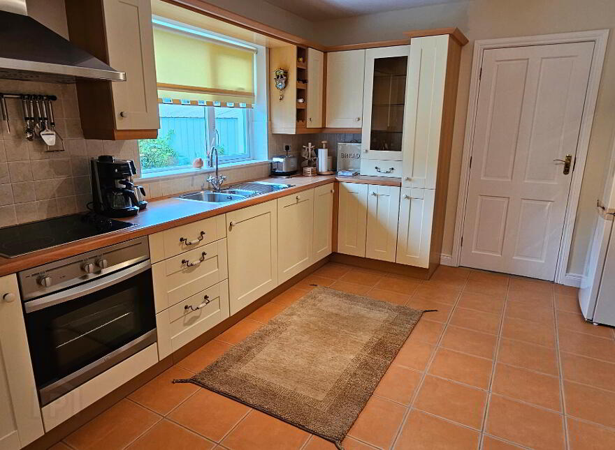 21 Mountain View, Drumshanbo, N41YW56