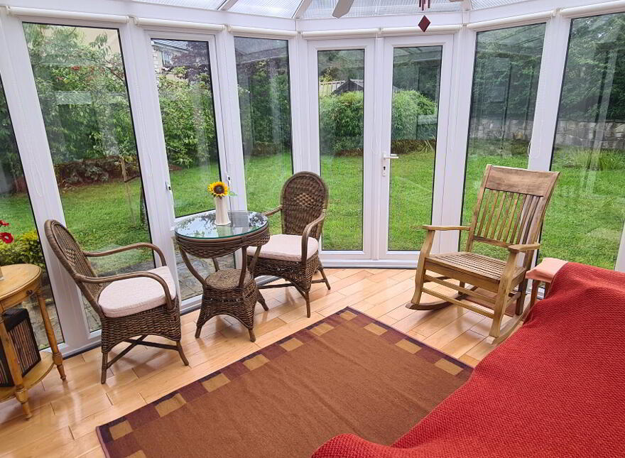 21 Mountain View, Drumshanbo, N41YW56