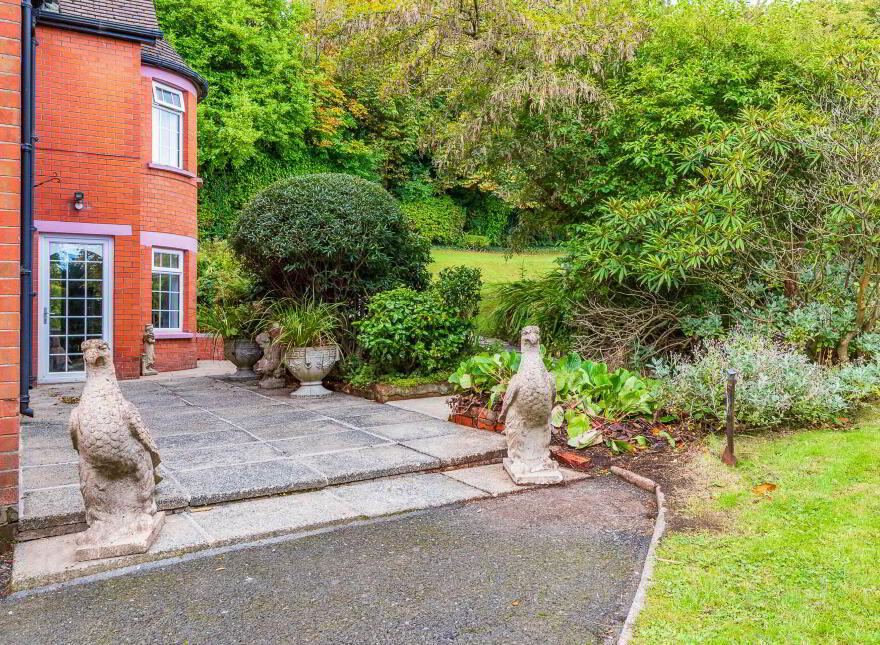 7 York Avenue, Whitehead, Carrickfergus, BT38 9QT