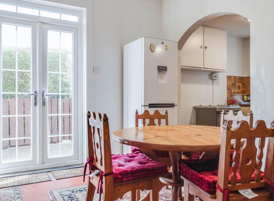 7 York Avenue, Whitehead, Carrickfergus, BT38 9QT