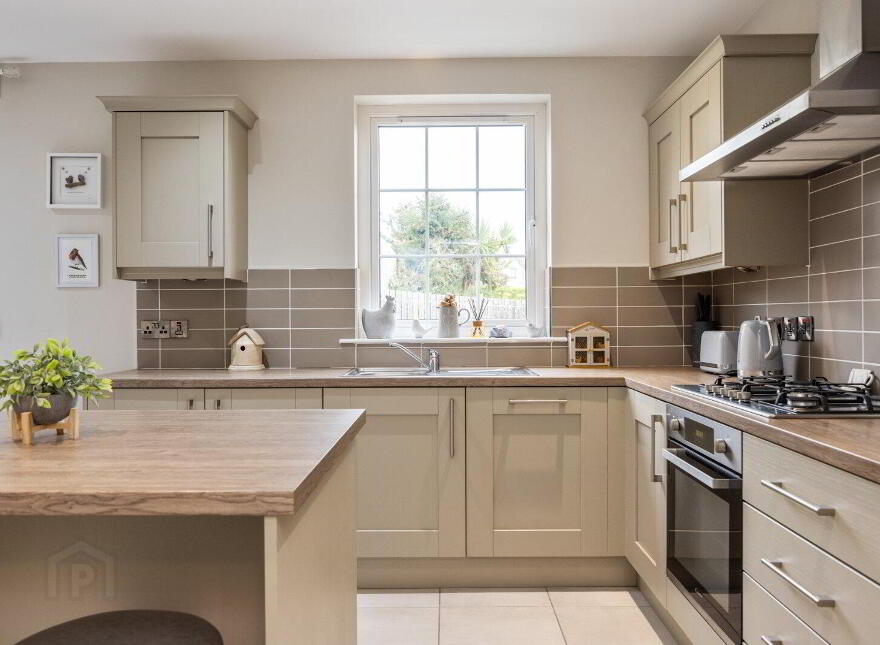 11 Prince Regent Park, Newtownards, BT23 7FT