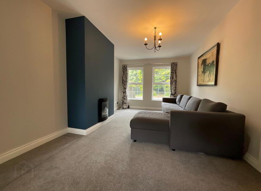 7 Malone Chase, Belfast, BT9 6XF
