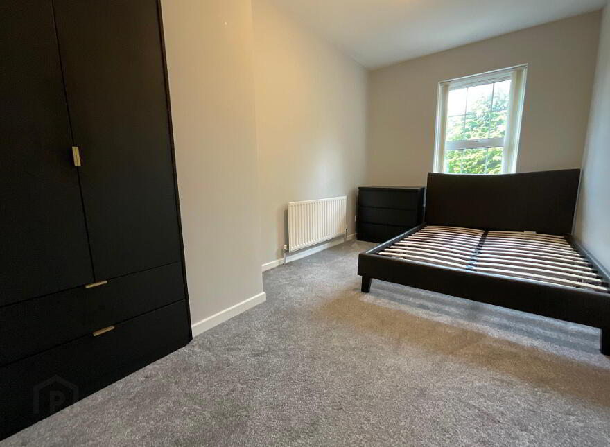 7 Malone Chase, Belfast, BT9 6XF