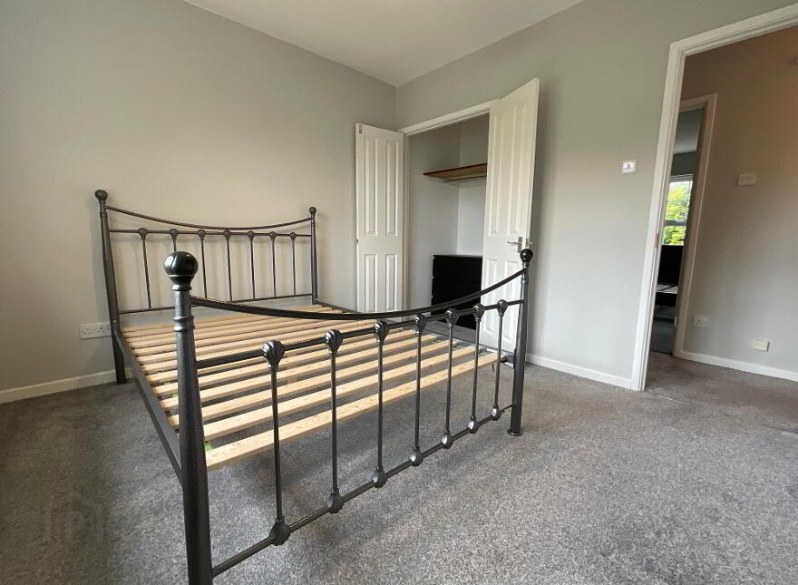 7 Malone Chase, Belfast, BT9 6XF