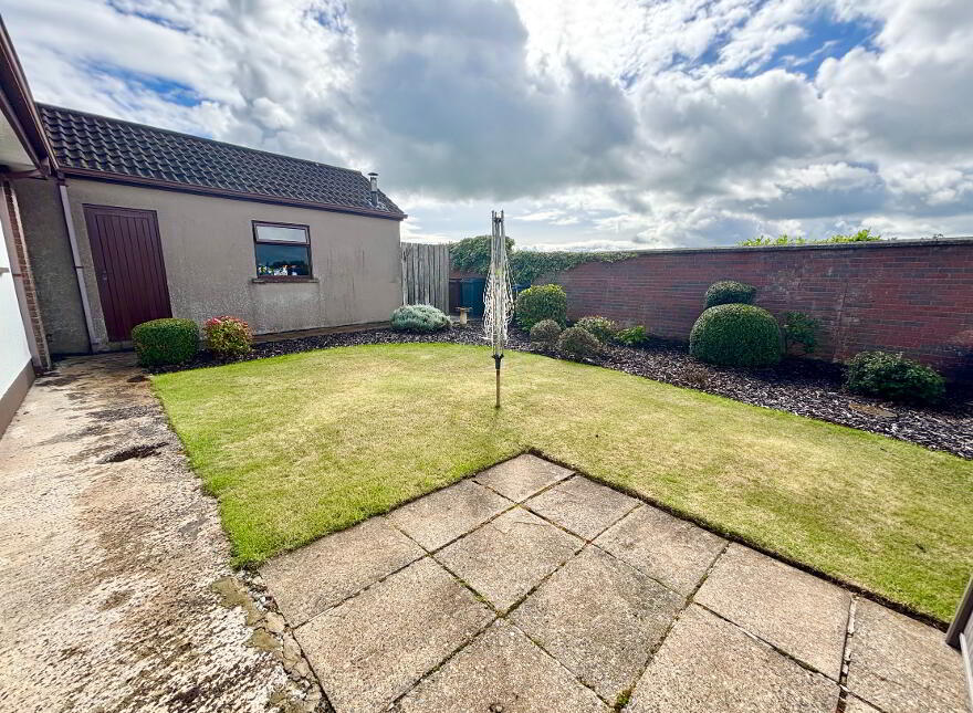 46 Meadowvale, Ballymena, BT42 4EY